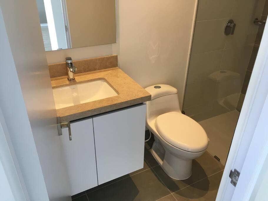 Penthouse Con Vista A Los Cerros. 보고타 외부 사진