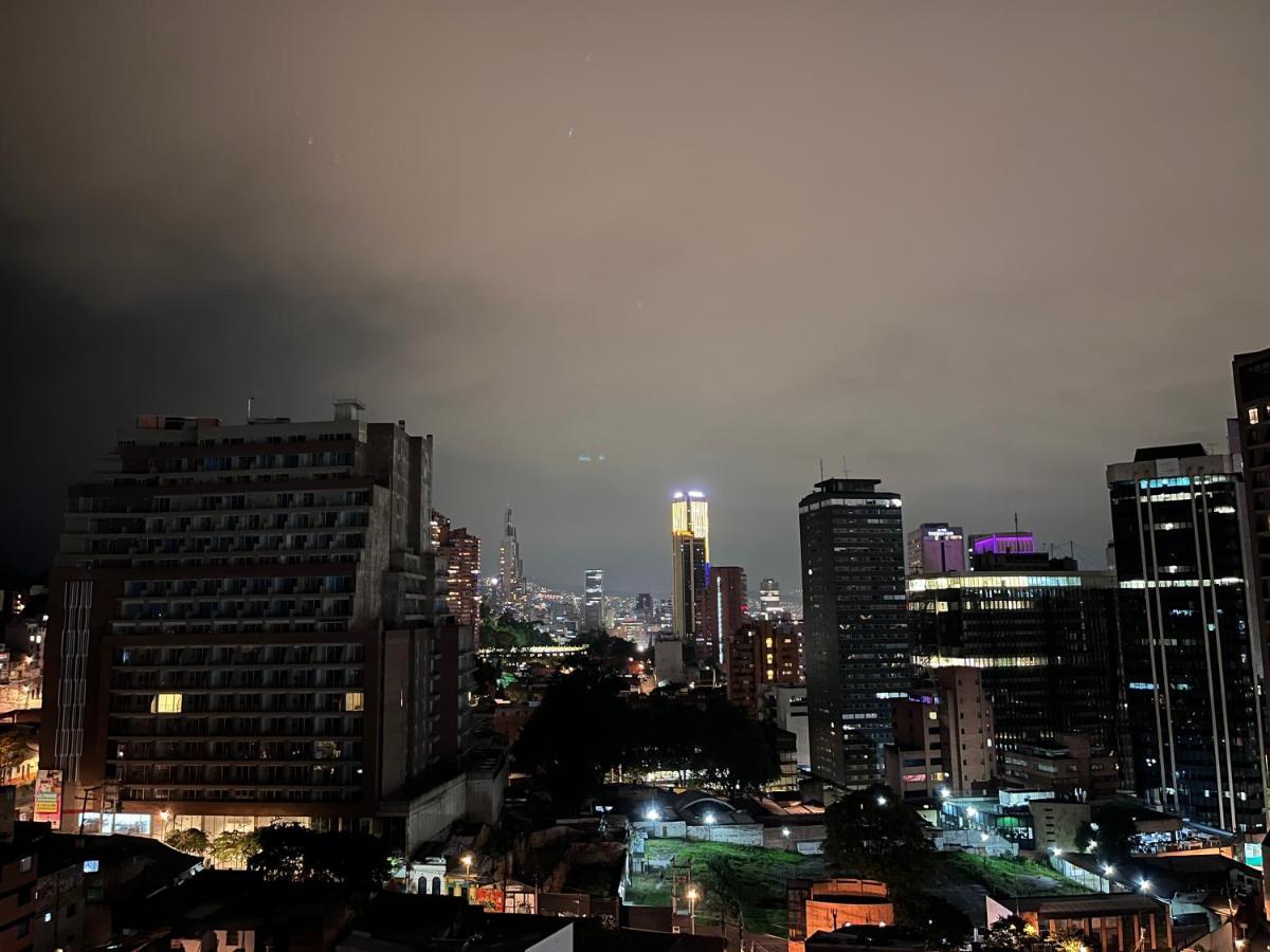 Penthouse Con Vista A Los Cerros. 보고타 외부 사진